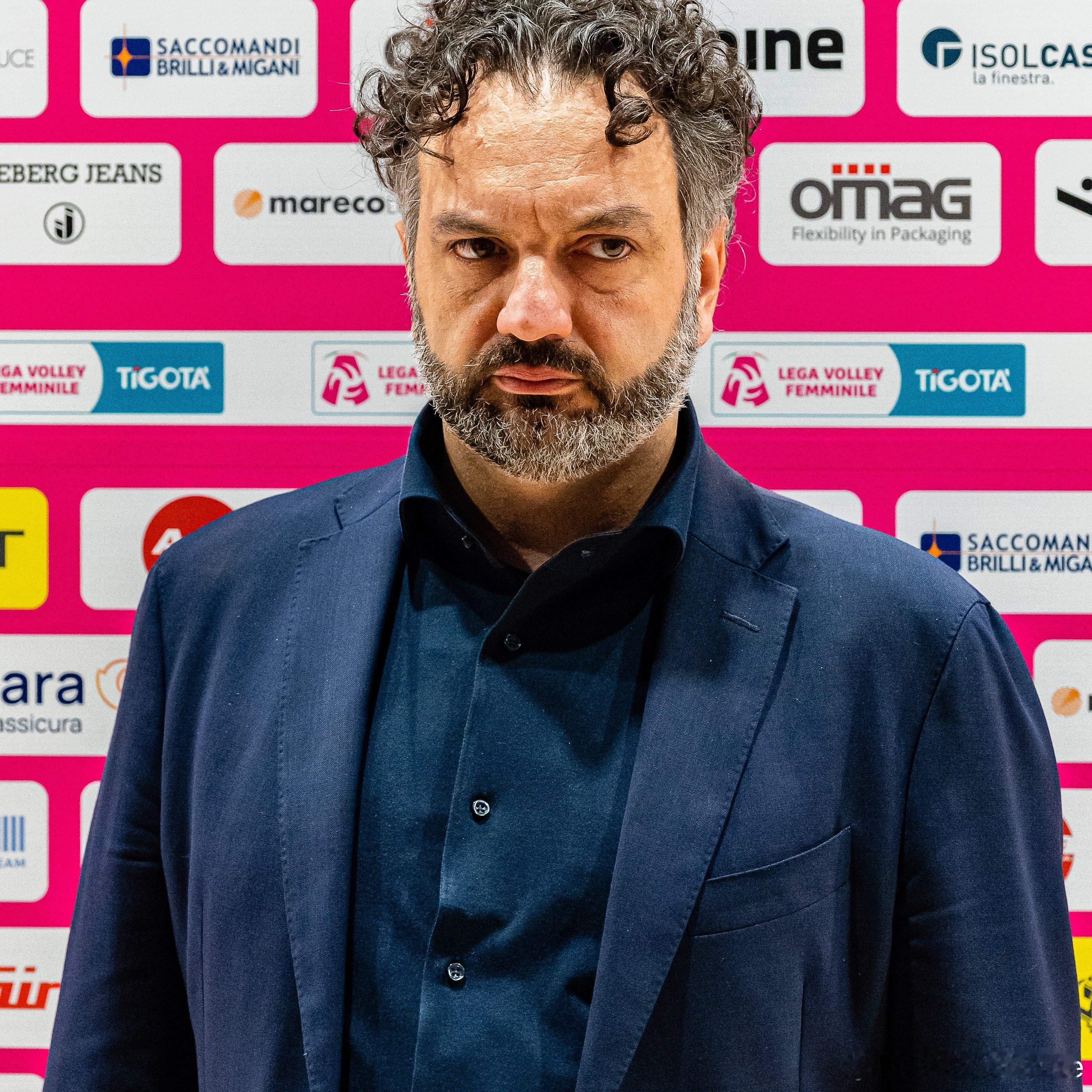 🎙️ 斯特凡诺·拉瓦里尼谈及与伊萨奇巴希的比赛：我们与伊萨奇巴希的比赛对于确定