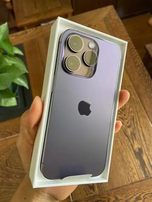 618想换手机但不知道怎么选？1分钟带你看懂。

预算6K+：果断选iPhone