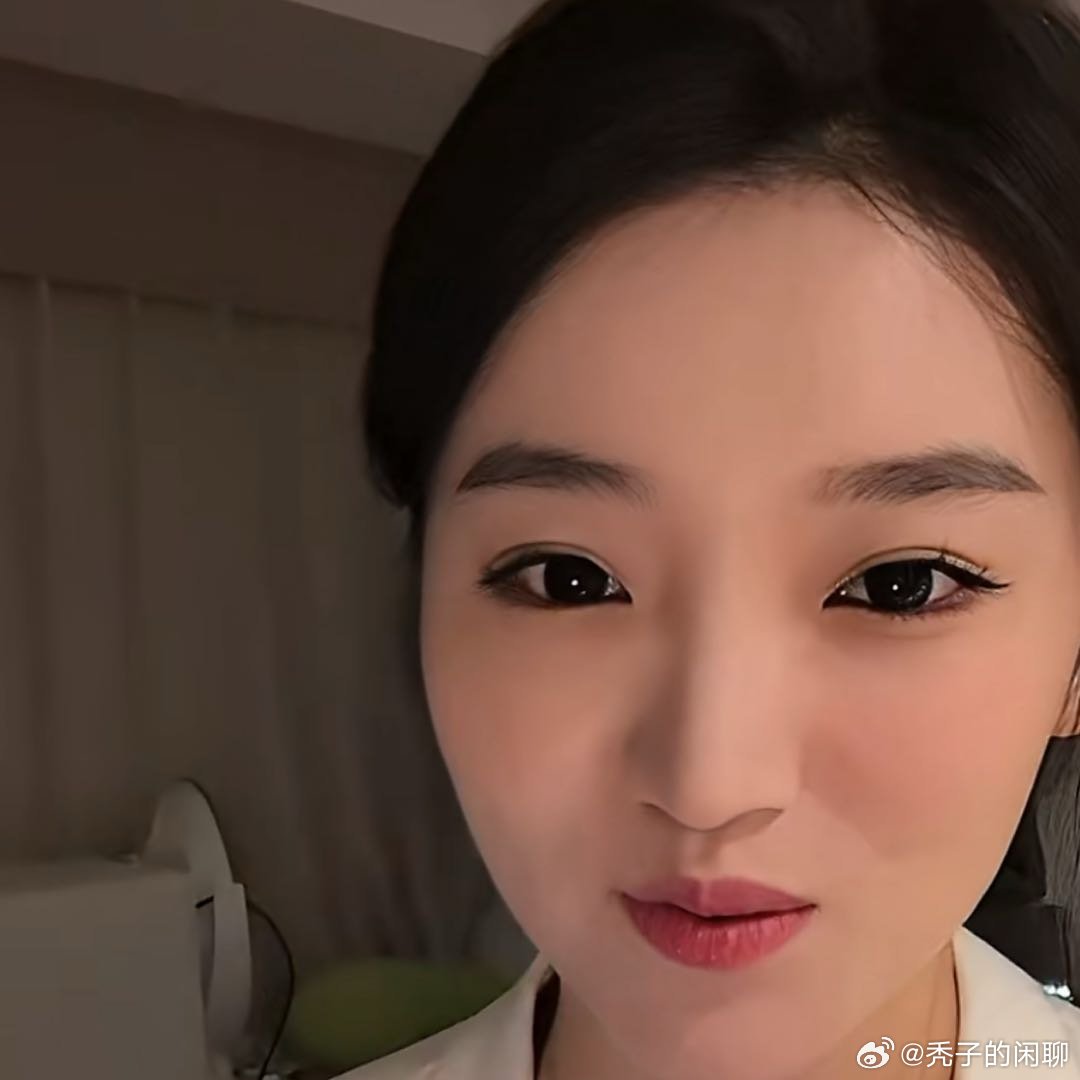 九成美直播说爱上孕妇还有脸哭九成美回应田栩宁哭了 哈哈哈哈 