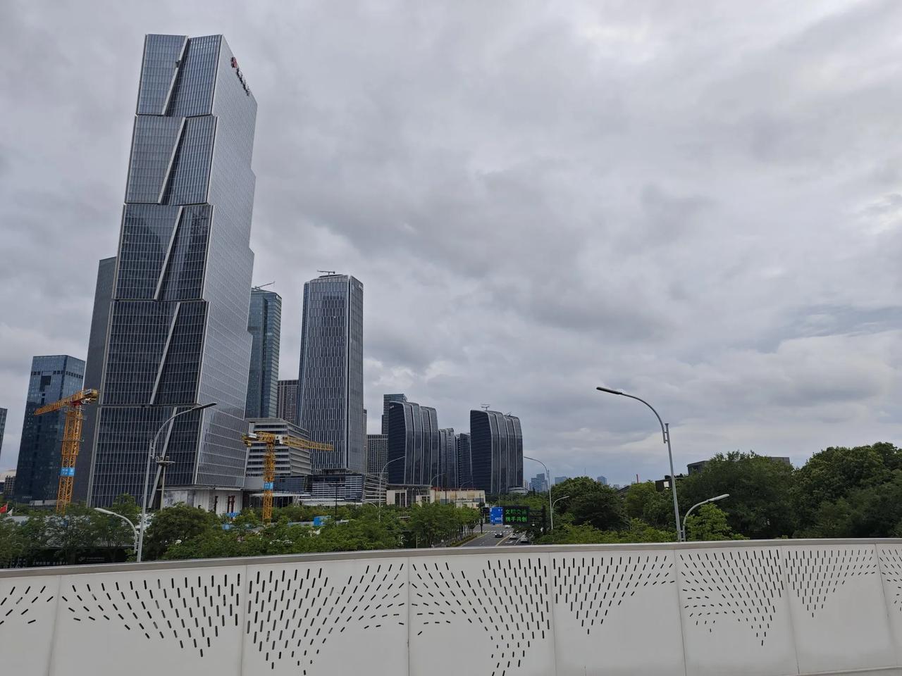 钱江世纪公园钱塘江风景