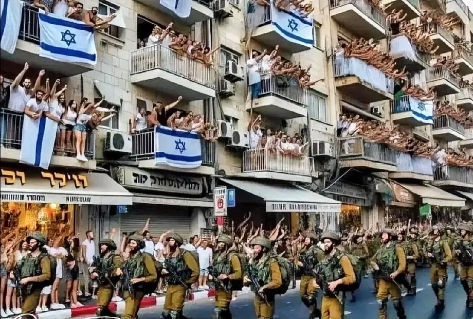 到底是谁继承了纳粹衣钵？
 
内塔尼亚胡疯了！公然将伊朗核计划比作“纳粹大屠杀”