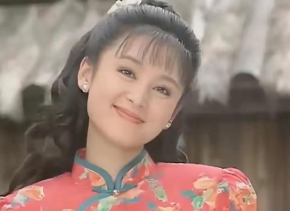 她是80~90年代，最高颜值的女明星，被称为“大陆第一美人”，你知道她是谁吗？#