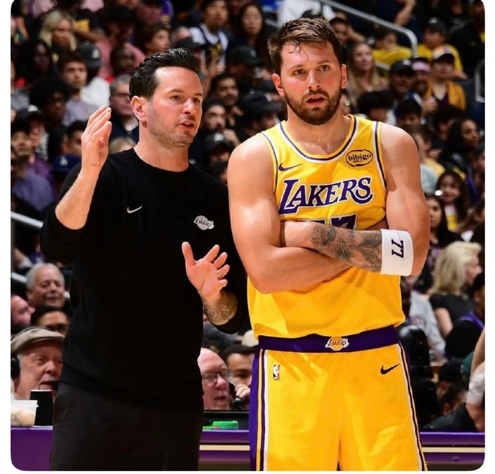 东契奇减重34斤以前是壮实可爱的“胖七”，现在是气场全开的型男东契奇，减重34斤