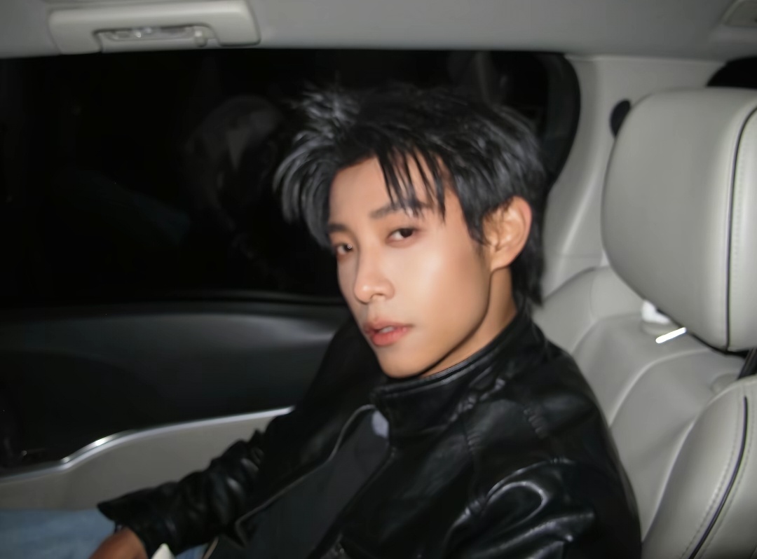 所有导演现在马上给马小宇递霸总本我要看 