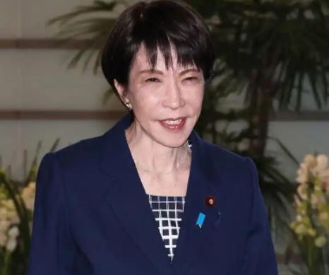 强烈抗议、要求撤回，高市早苗凭什么认为，中国会“软化立场”？不得不说，特朗普、高