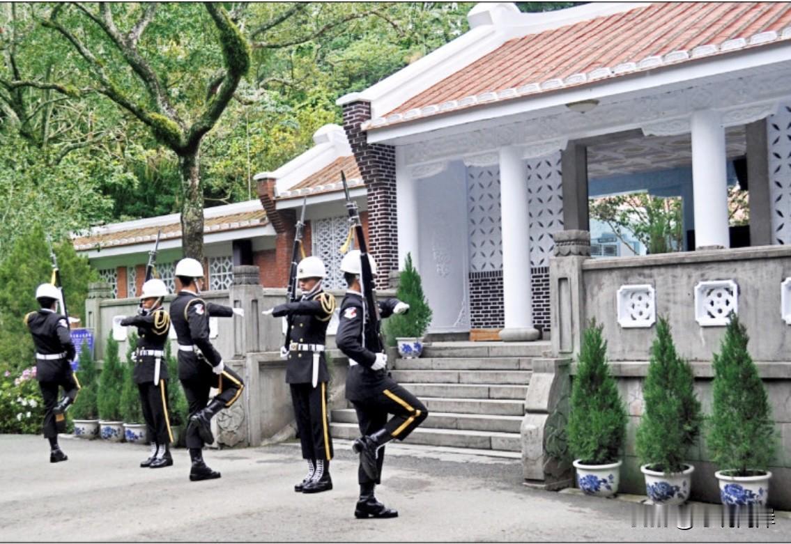 赖清德当局继续推动“去蒋化”！
台湾防务部门日前公告两蒋慈湖宾馆、大溪宾馆法规修