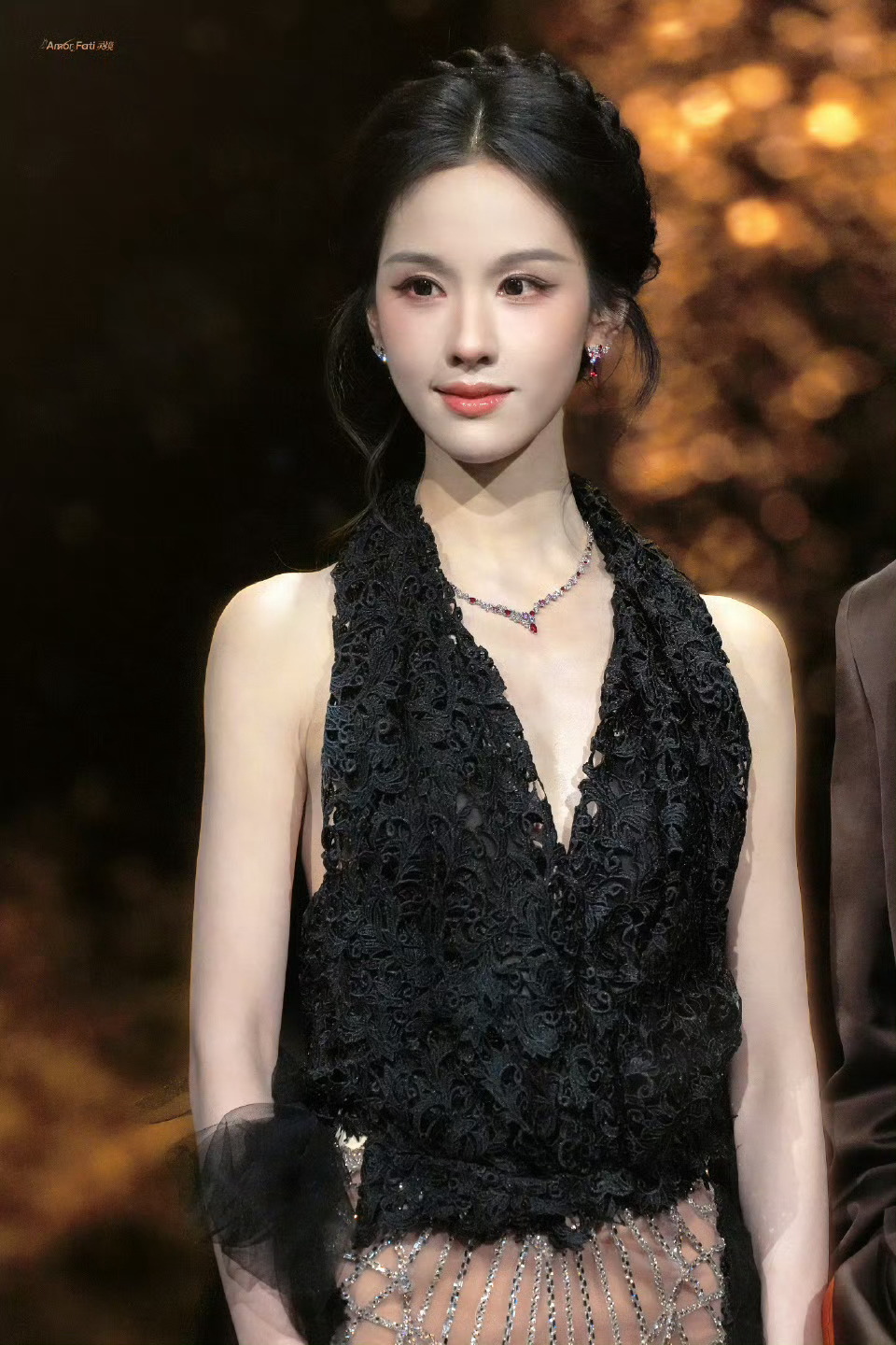 曾舜晞陈都灵角色cp超话登顶陈都灵陈都灵陈都灵