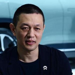 蔚来李斌对比亚迪闪充的回应是：超快再快不可能有换电快，超快充对电池寿命和安全性等