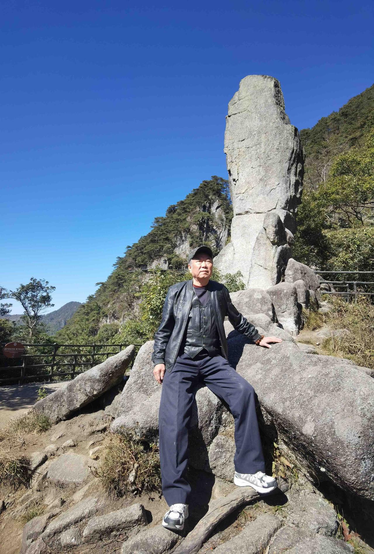 保持热爱，奔赴山海，慢慢来，一切都来得及。