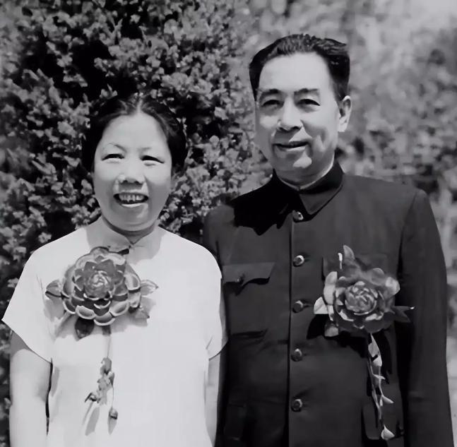 1974年，毛主席让她做副国级，被周恩来阻拦，8年后她成为正国级
“五月二十日晚