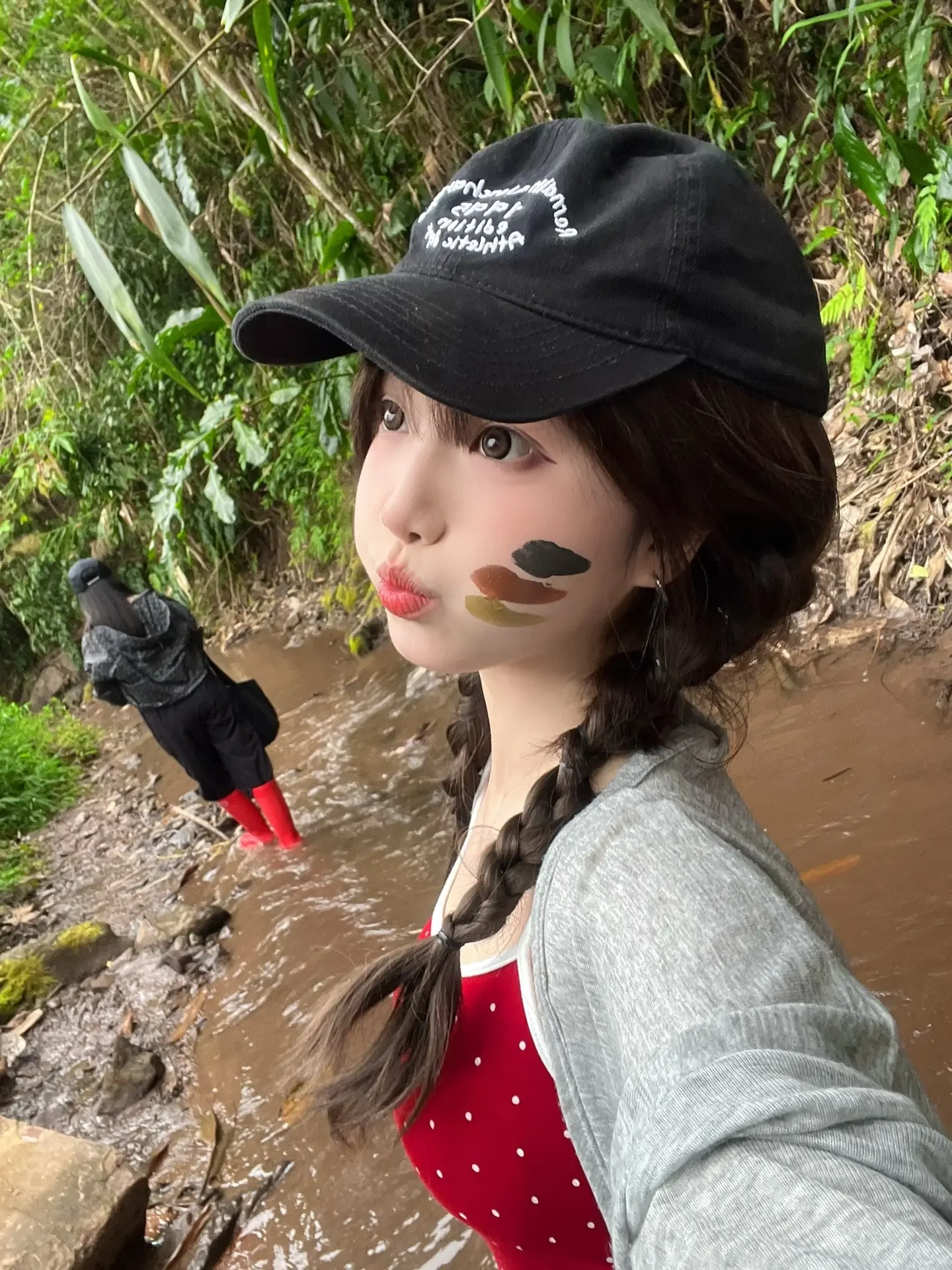 拿自由敬真我