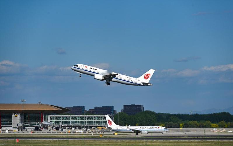 C919都飞出国门开通国际航线了，为啥交付速度始终上不去？上千架订单只交了42架