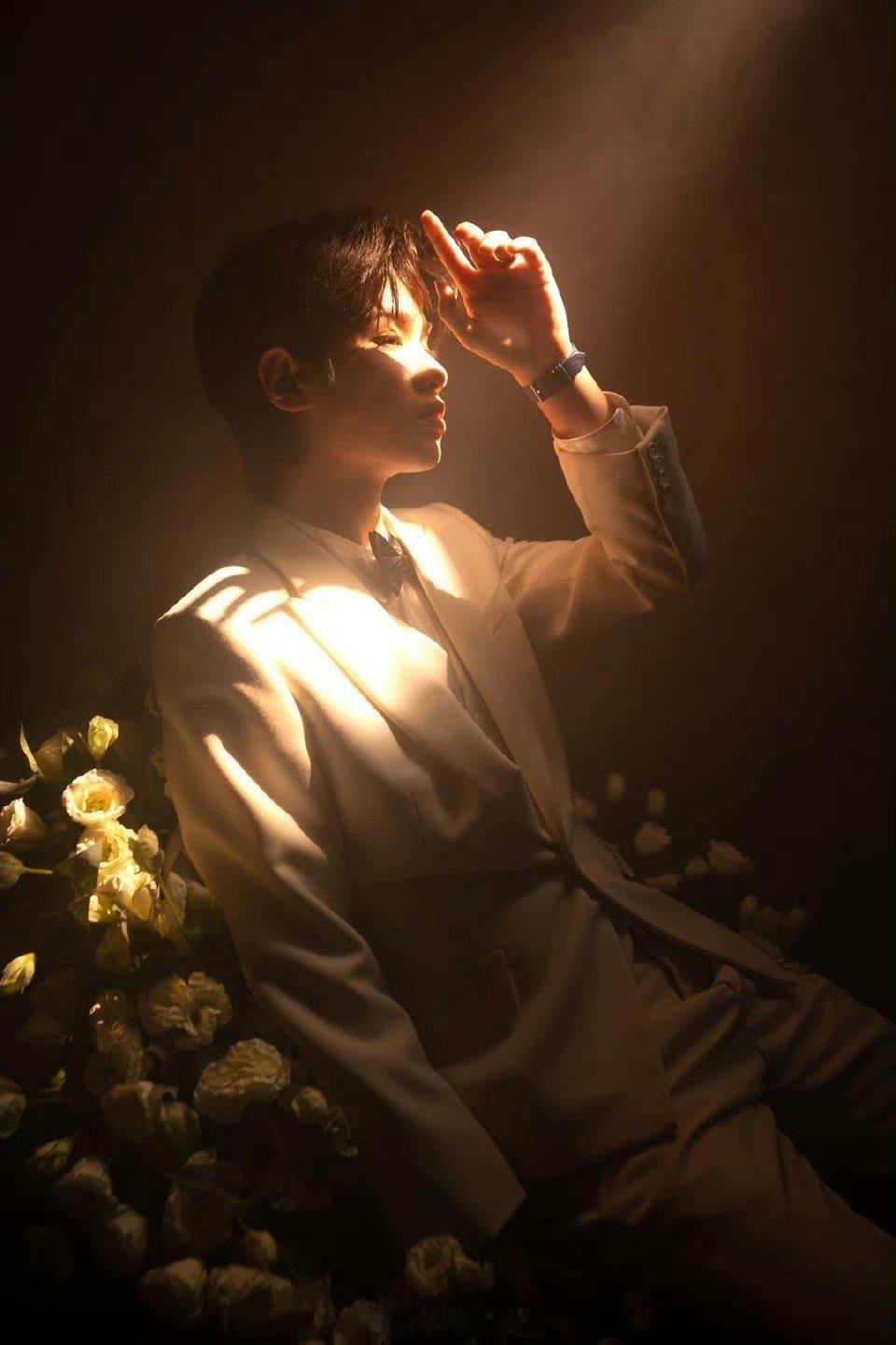 黄明昊 hmh黄明昊贾想世界演唱会hmh 黄明昊沈明辉 hmh黄明昊四喜 hmh