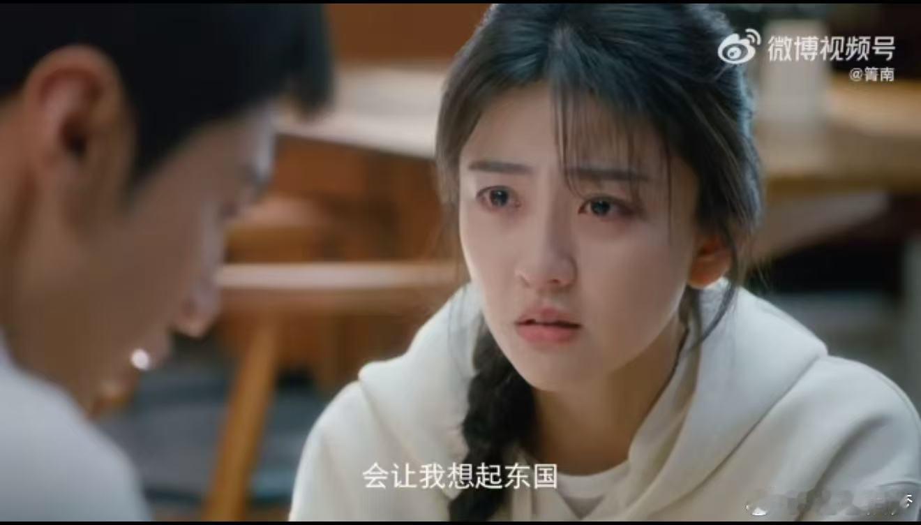 陈哲远飙戏我飙泪  就问谁看到了陈哲远饰演的李瓒沙发独白的这一段戏能够忍住不心疼