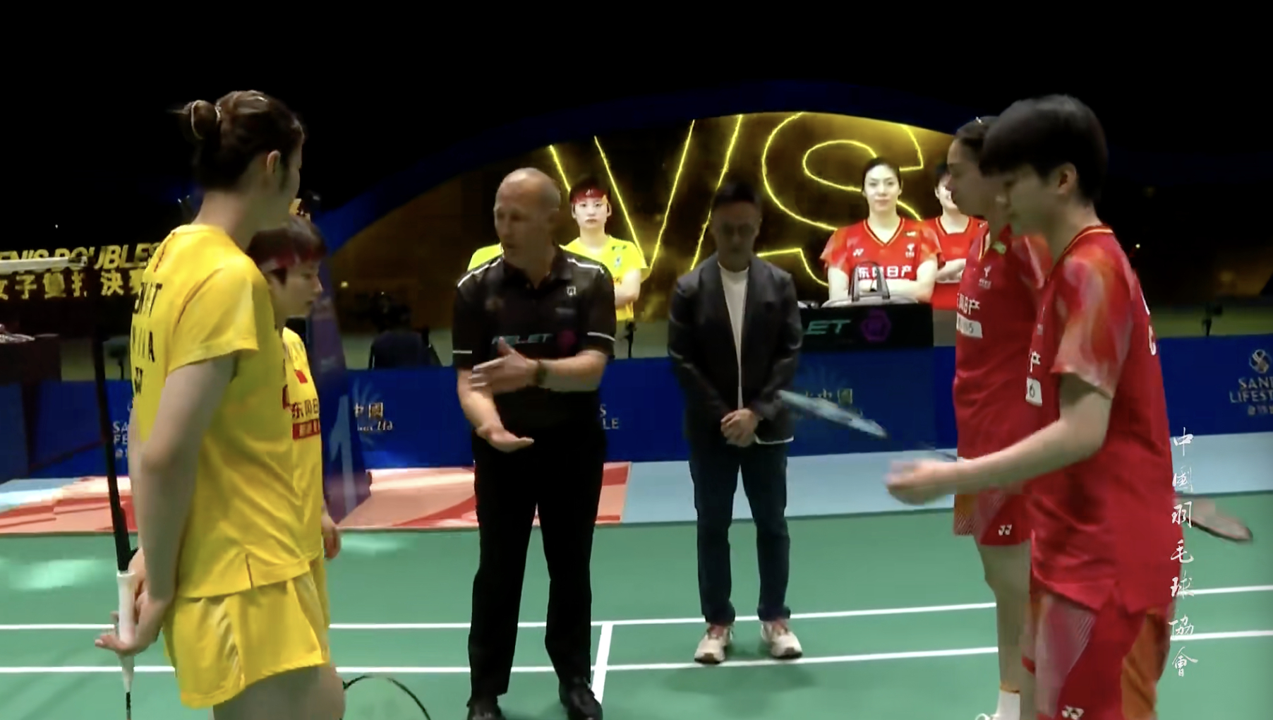 陈樊淑湉/刘嘉悦🇨🇳 vs 🇨🇳鲍骊婧/曹梓涵，女双决赛马上开始！202
