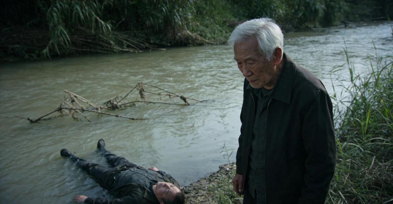 无力与失序：台湾一88岁父亲弃子遗体河道的悲剧反思
 
2026年2月22日，台