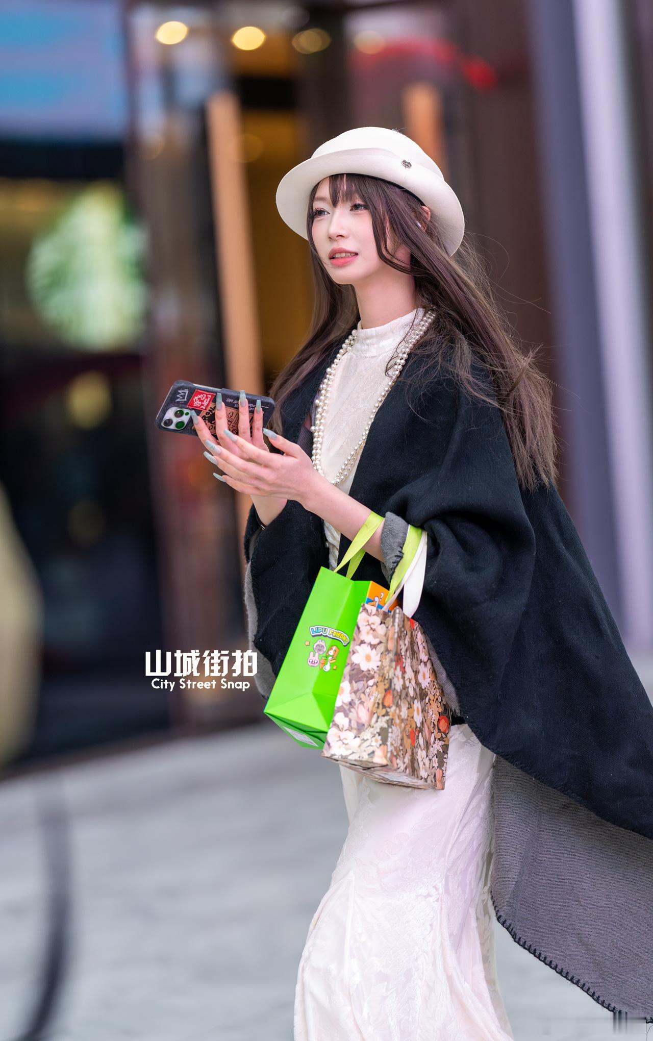 换个角度发一张~ 