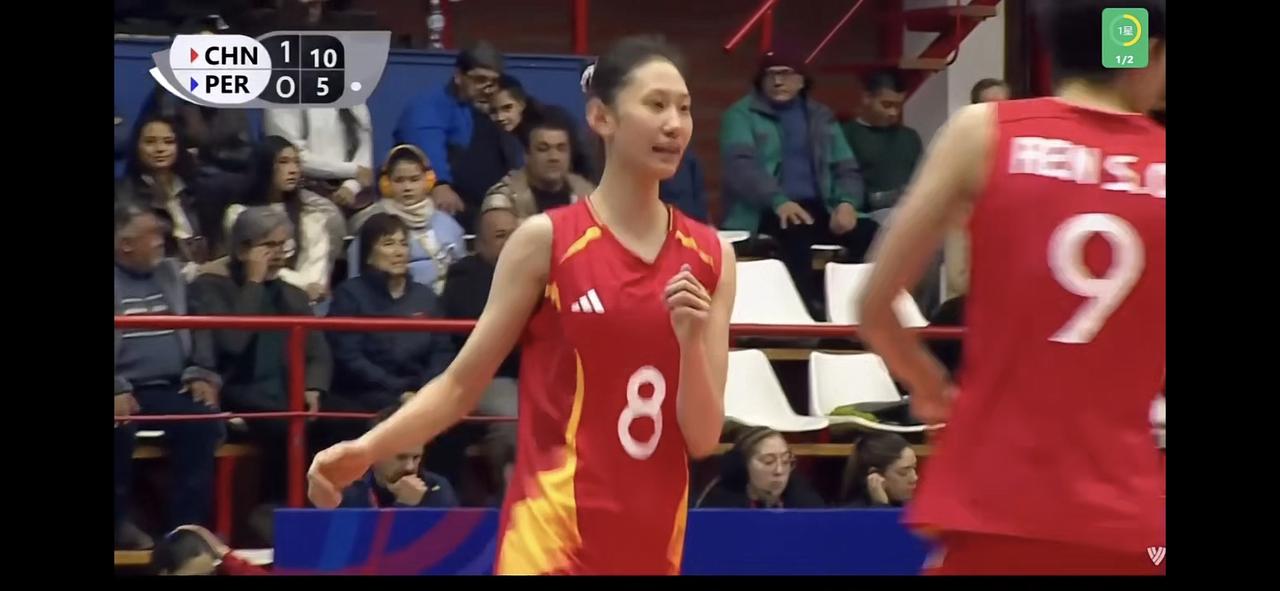 中国U17女排豪取五连胜，五次零封对手！

刚刚中国U17女排在小组赛最后一场对