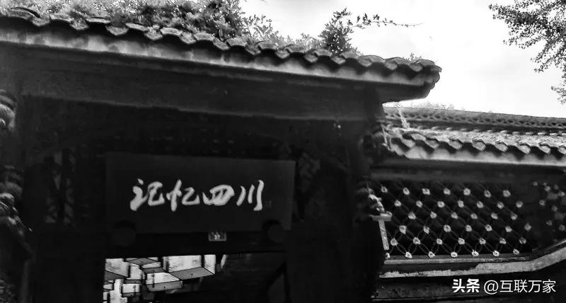 方言真是个神奇的东西，不同地方对“舒服”的表达千奇百怪。就拿我知道的来说，在四川