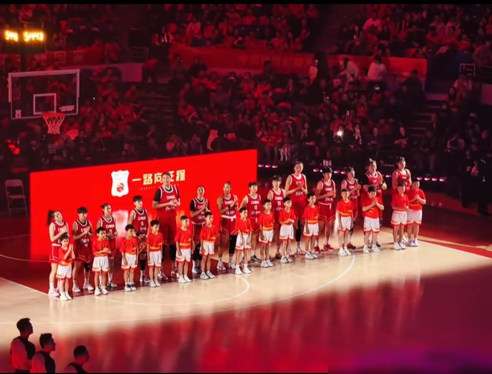 都别再骂李月汝“功力大降”了，你知道她的后十字韧带三度撕裂，离断掉就差那么一点吗