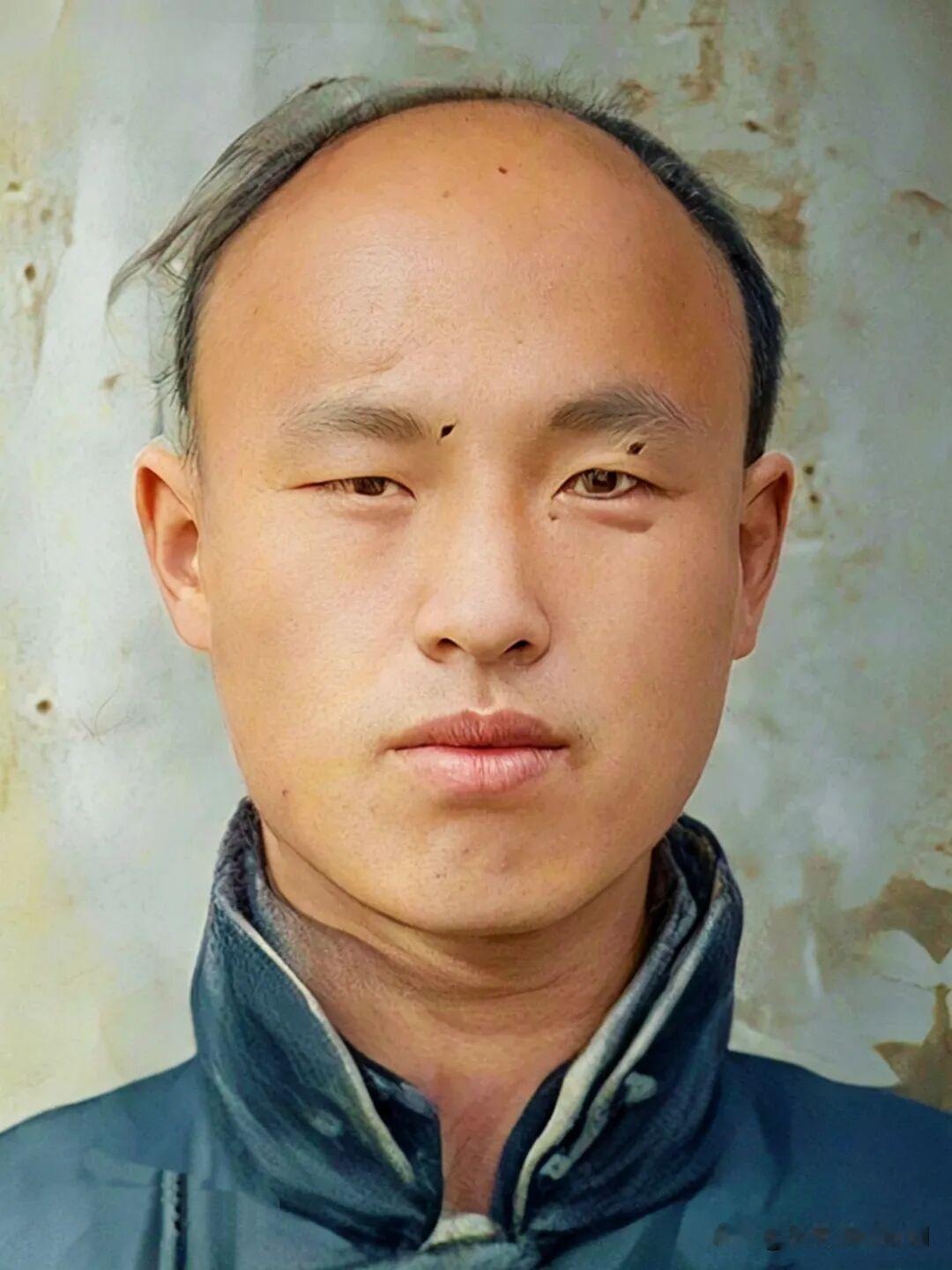 128年前，戊戌变法失败，谭嗣同英勇就义。临死前，他喊出振聋发聩的世纪之音：
