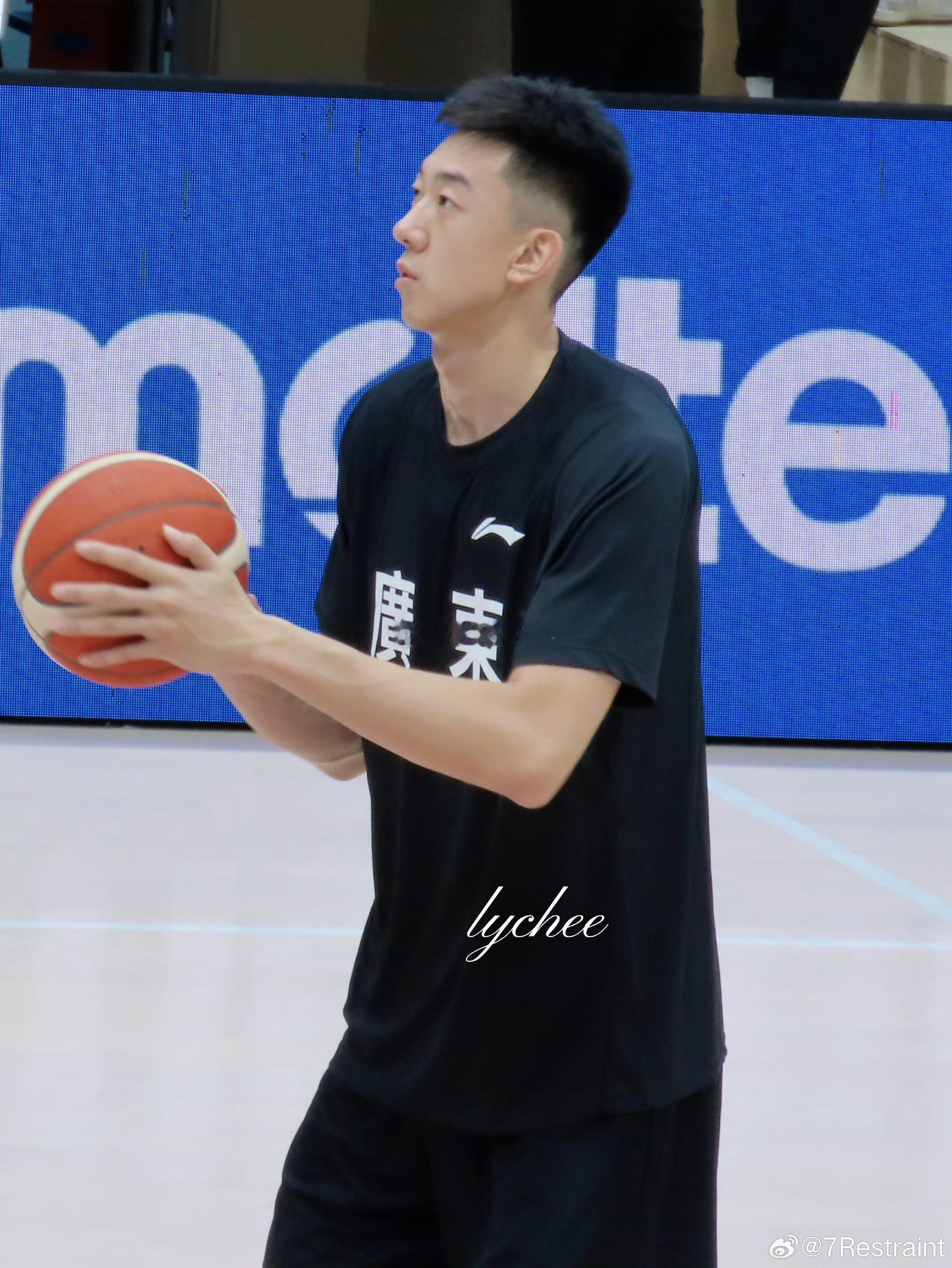 王少杰 你的未来就是汤杰  黄荣奇 张明池的今天。 ​​​