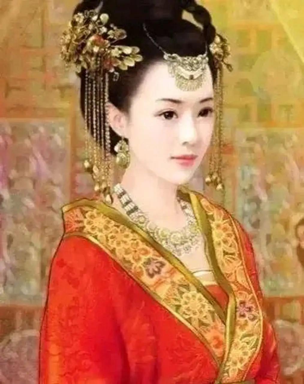 宫女替宠妃侍寝，一次荒唐的意外，为何硬生生为大汉续命200年？
 
历史从不是轰
