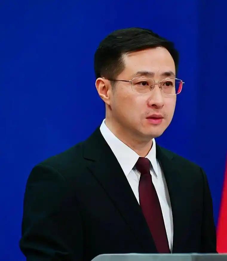 中国外交部再次发表声明，
 
7月27日外交部例行记者会上，发言人林剑针对日本外