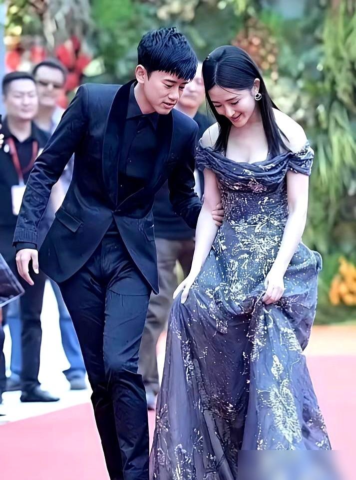 07届快男冠军陈楚生，当年竟被老东家索赔227亿！这个天文数字，瞬间惊呆了整个娱