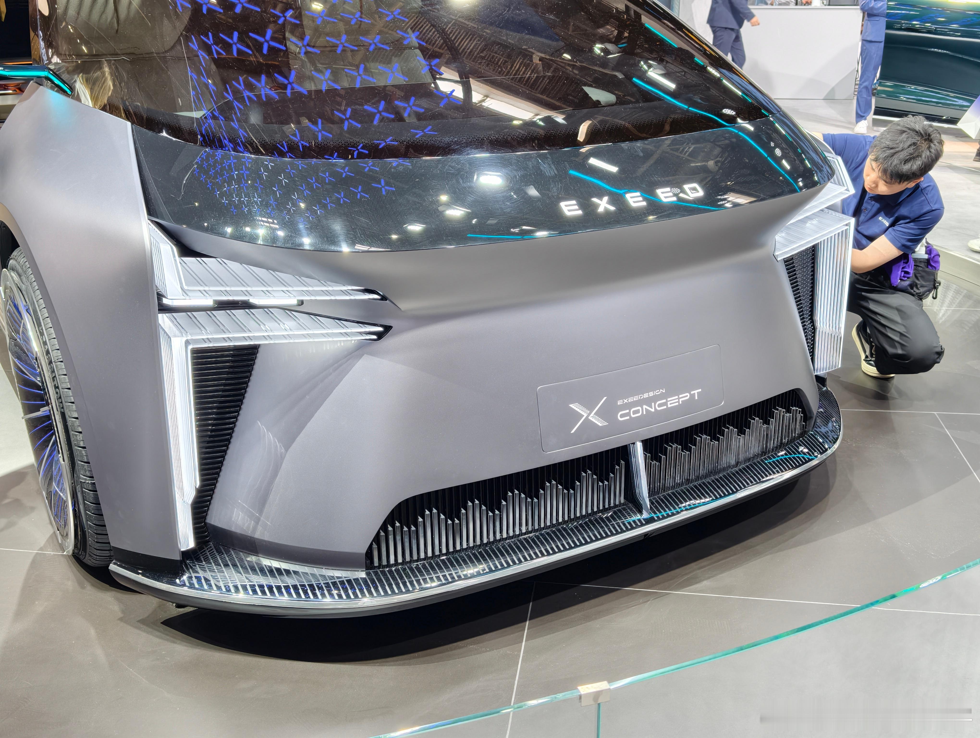 星途展台的X-CONCEPT 概念车真酷啊！智驾数码团