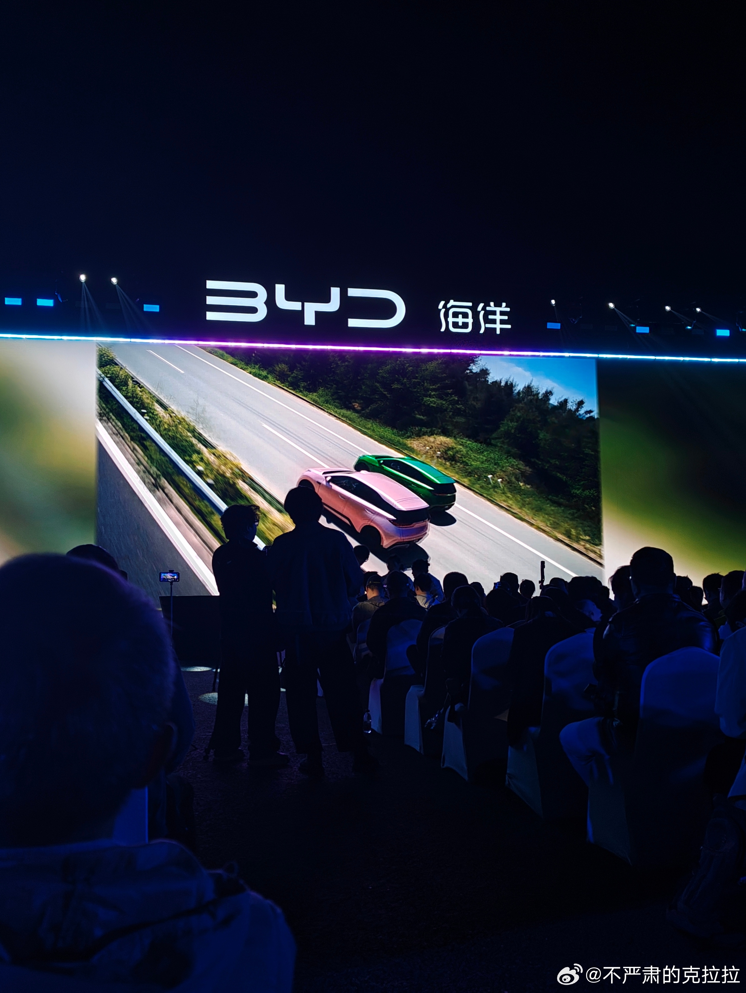 这条 TVC 我想到十几年前的 Polo ​​​