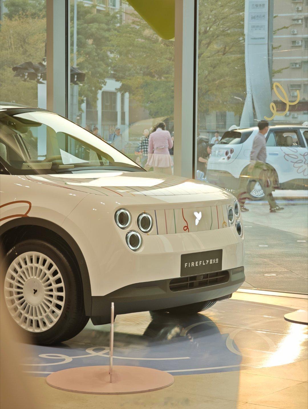 miu的萤火虫 永远可以相信蔚来的设计~~马年特别版小虫子真很有设计感~10w级