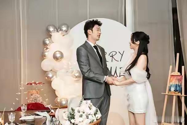高钧贤的老婆不但是富婆，还是二婚有两个孩子？两人年龄相差10岁！太让人意外了！今