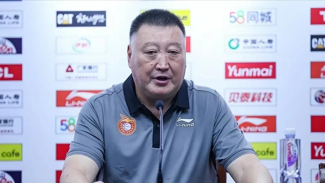 山西119-108战胜广东！看看赛后杨学增与杜锋怎么说？山西男篮如果以后仍然在比