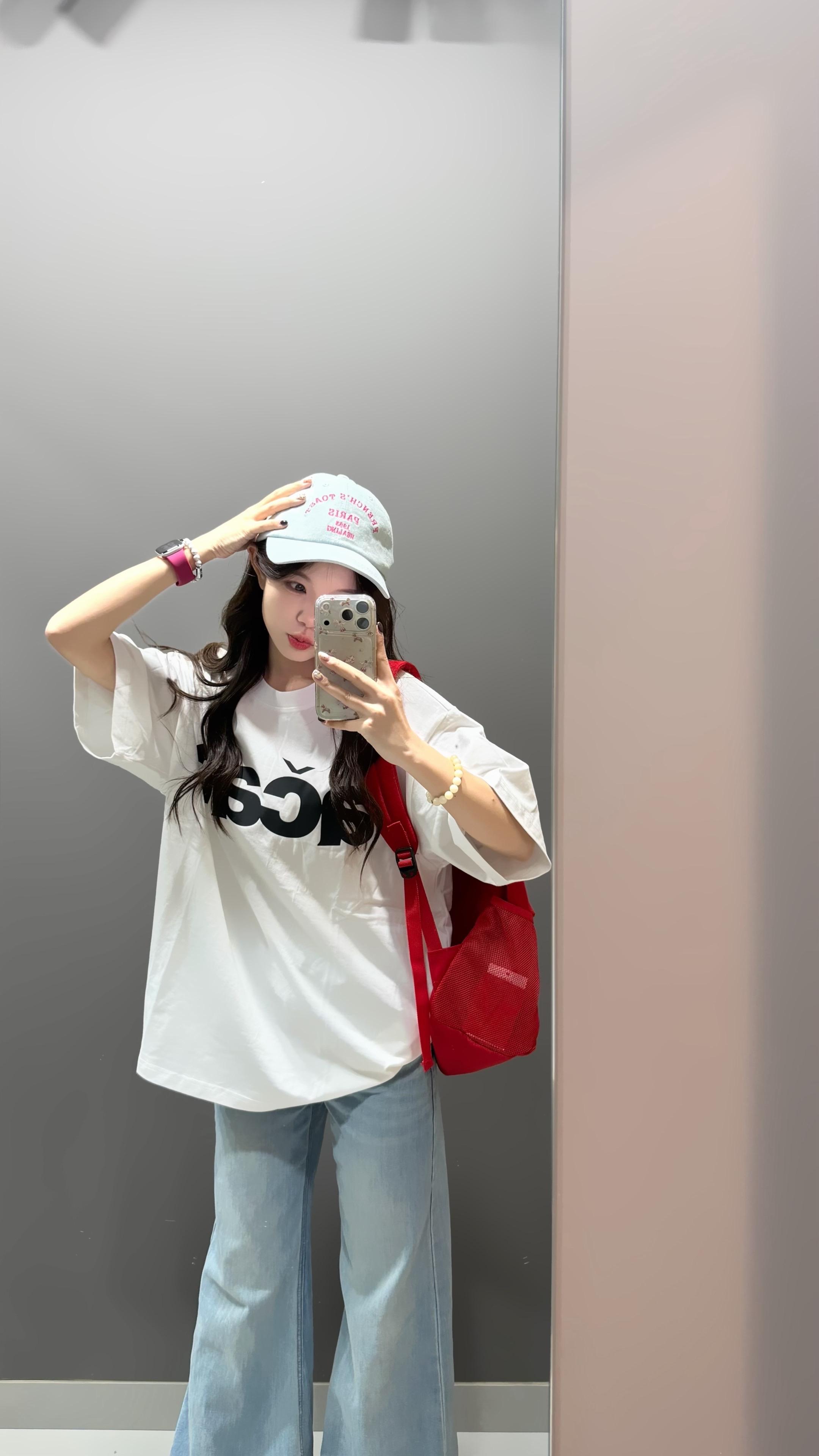 有些女孩不用看脸 光看穿搭就会让人觉得很哇塞
