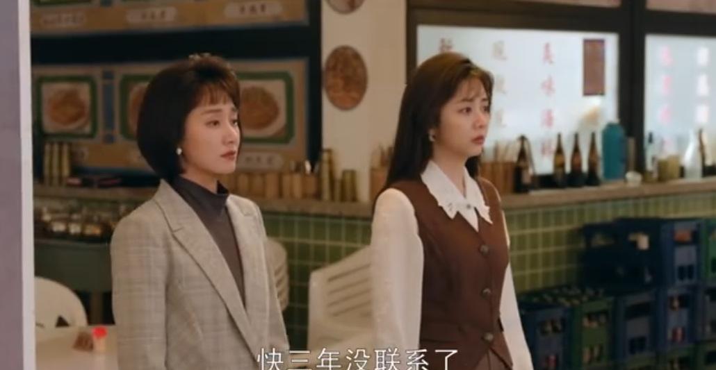 方婉之刚当上总裁助理，就亲手搞砸了公司史上最大的订单。
会议室里，所有高管的脸都