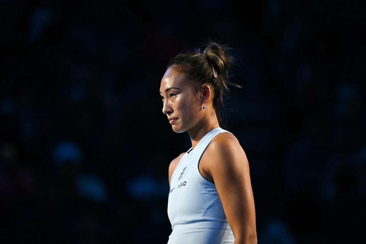 中国🇨🇳球员郑钦文在今年的WTA积分排名🎾一度来到职业生涯新高的第四位 
