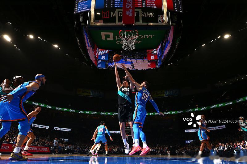 雷霆27分大胜复仇开拓者！杨瀚森三项新高17分钟8分4板3助1断1帽，亚历山大1