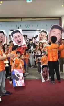 杜导的粉丝量已经超远绝大多数在役球星了吧广东男篮cba