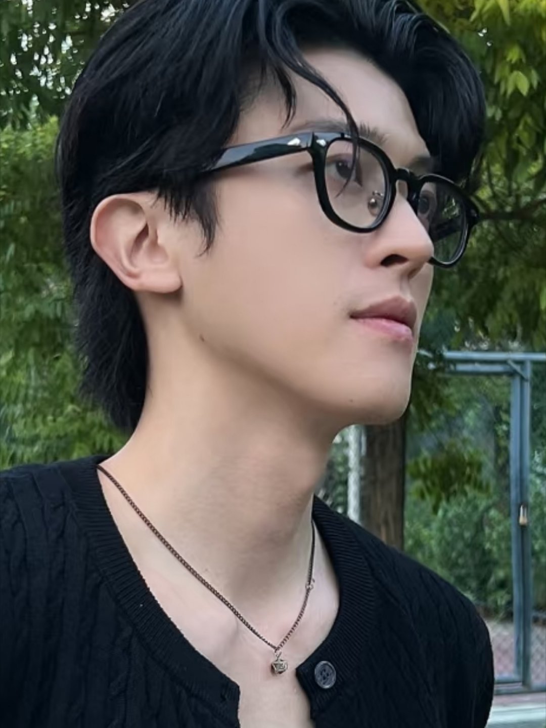 除了耳钉什么都齐活了