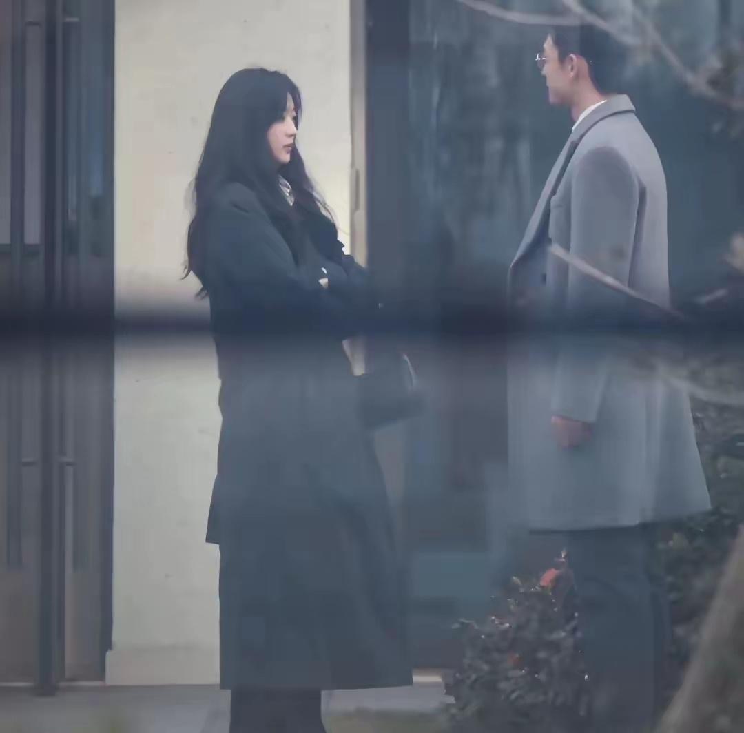 求求各位导演，能不能别让这么帅的演男二？都把男主秒杀成啥了！ 