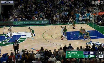 克里斯蒂关键三分追平！随后布兰登-米勒空位三分回应黄蜂vs独行侠