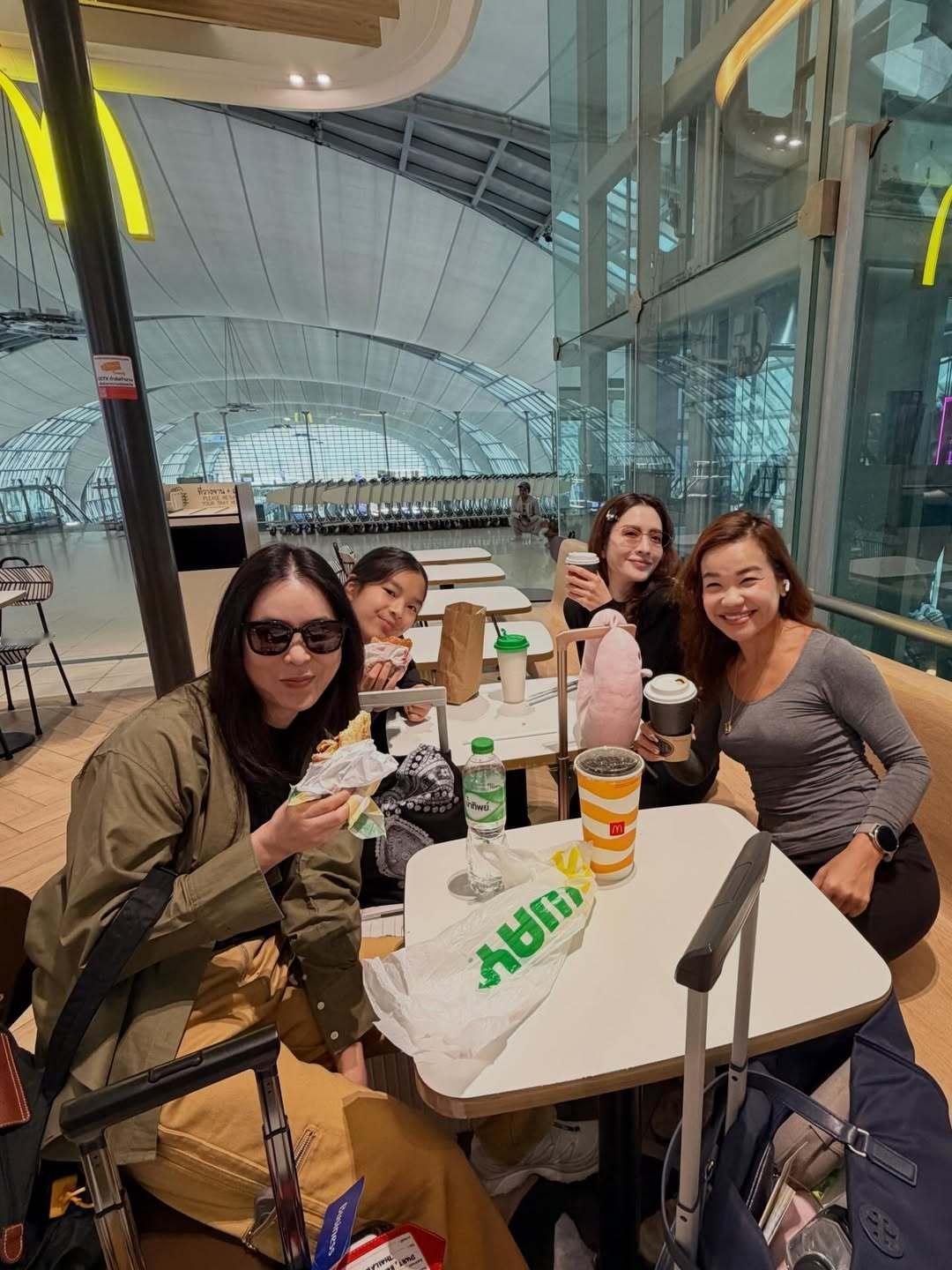 aff Aff闺蜜分享的照片：埃及之旅 ，第一站在汗·埃尔·哈利利。 