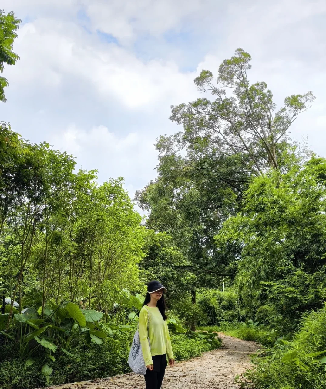 灰壳｜staycation松弛运动穿搭
