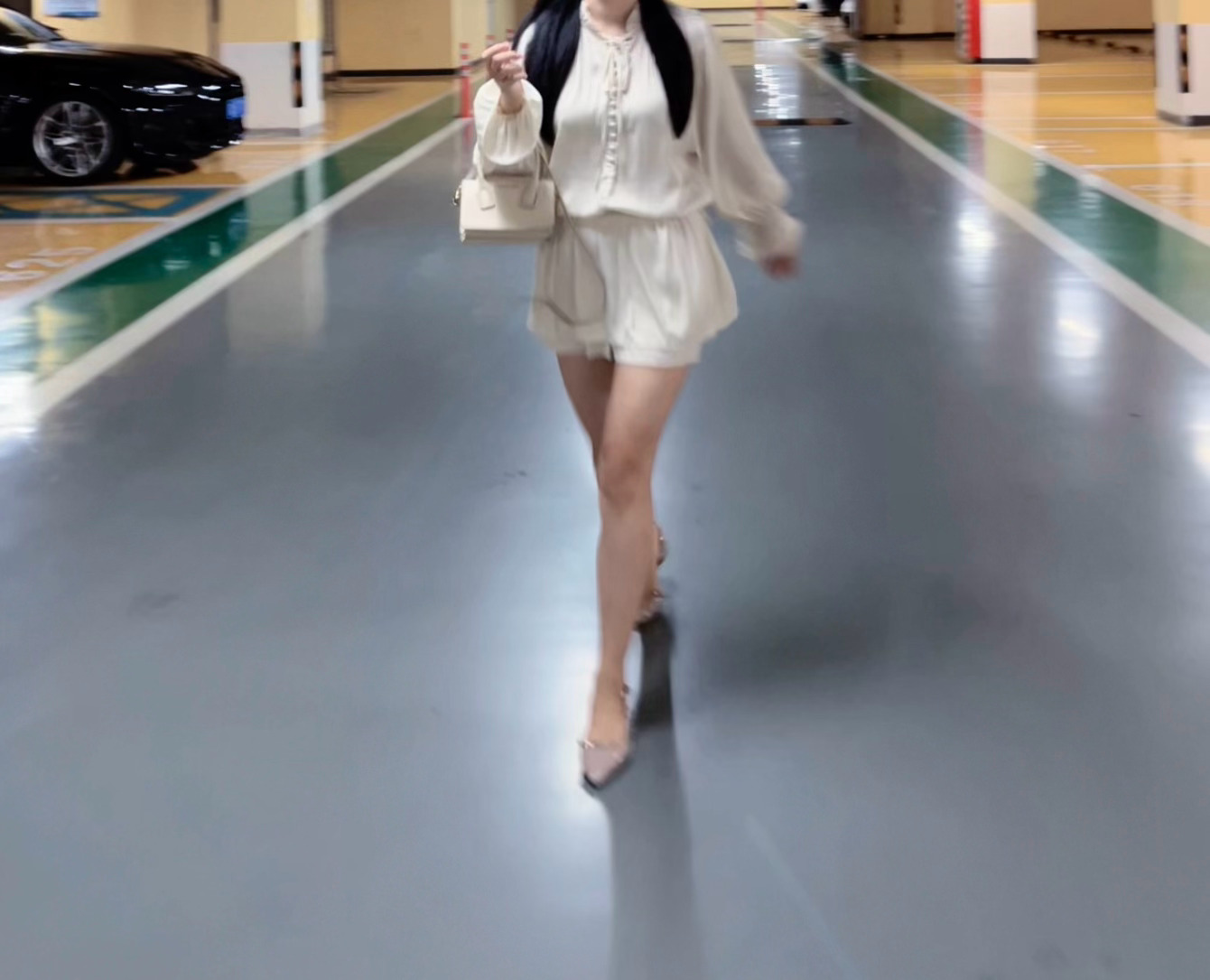 尝试在地库📷祝大家中秋快乐[好事甜圆][爱你] ​​​