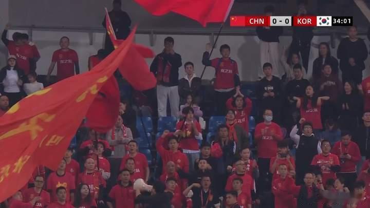 国足没进世界杯凭啥转播费还涨价对比奥运版权费世界杯就是在抢钱以前是“中国球迷哭着
