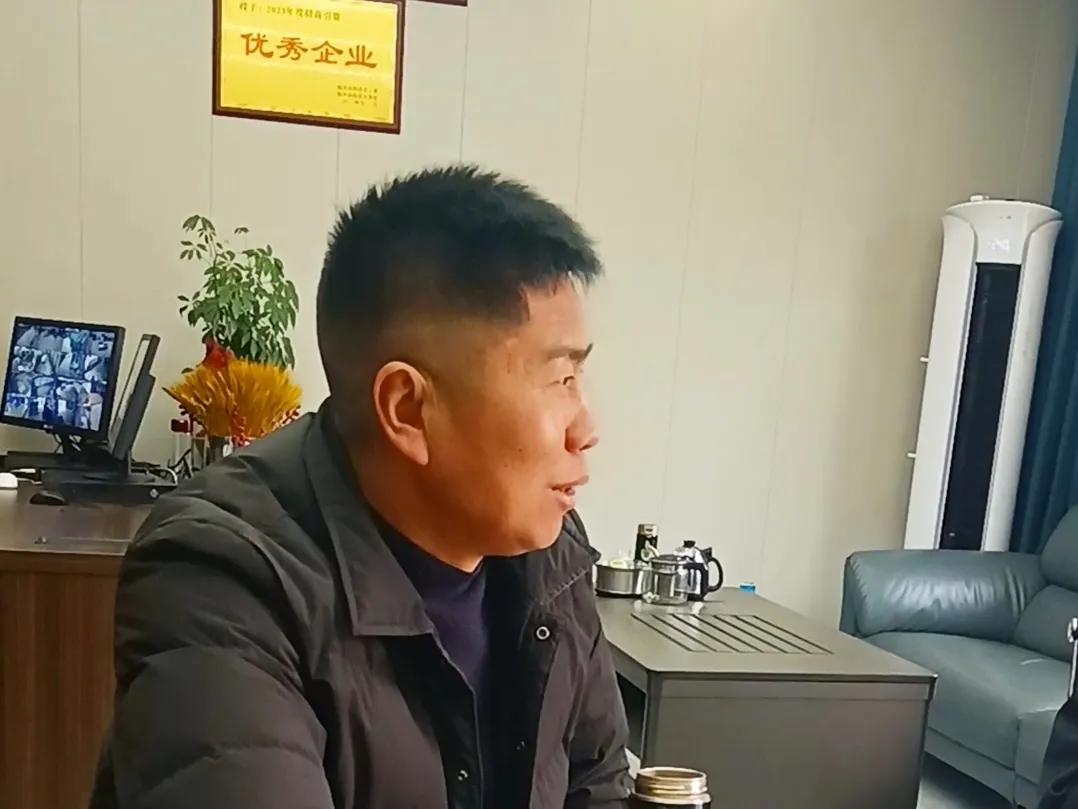 2月25日，带你走进商城县亿众源养殖合作社！
 在这里，公司法人代表余文刚将亲自