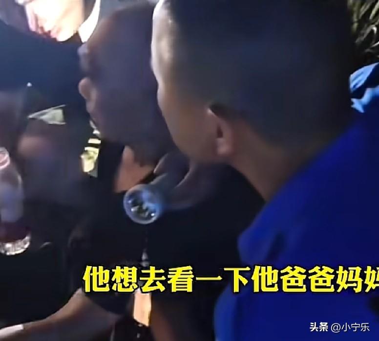 近日，湖南省长沙市长沙县黄兴镇一名老人走失，老人今年78岁，患有老年痴呆。长沙县