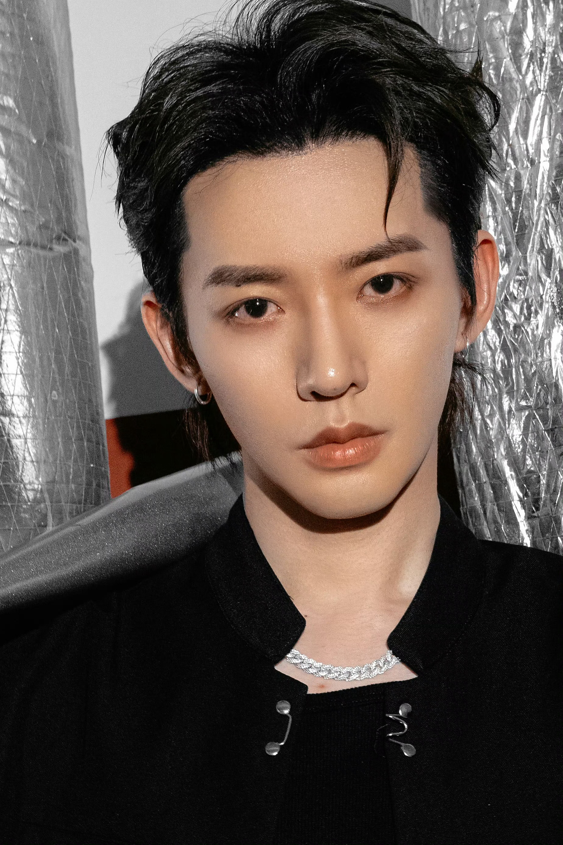 邓为薇诺娜亚太区品牌代言人 ·邓为 行走的荷尔蒙气质卓绝 独一无二！