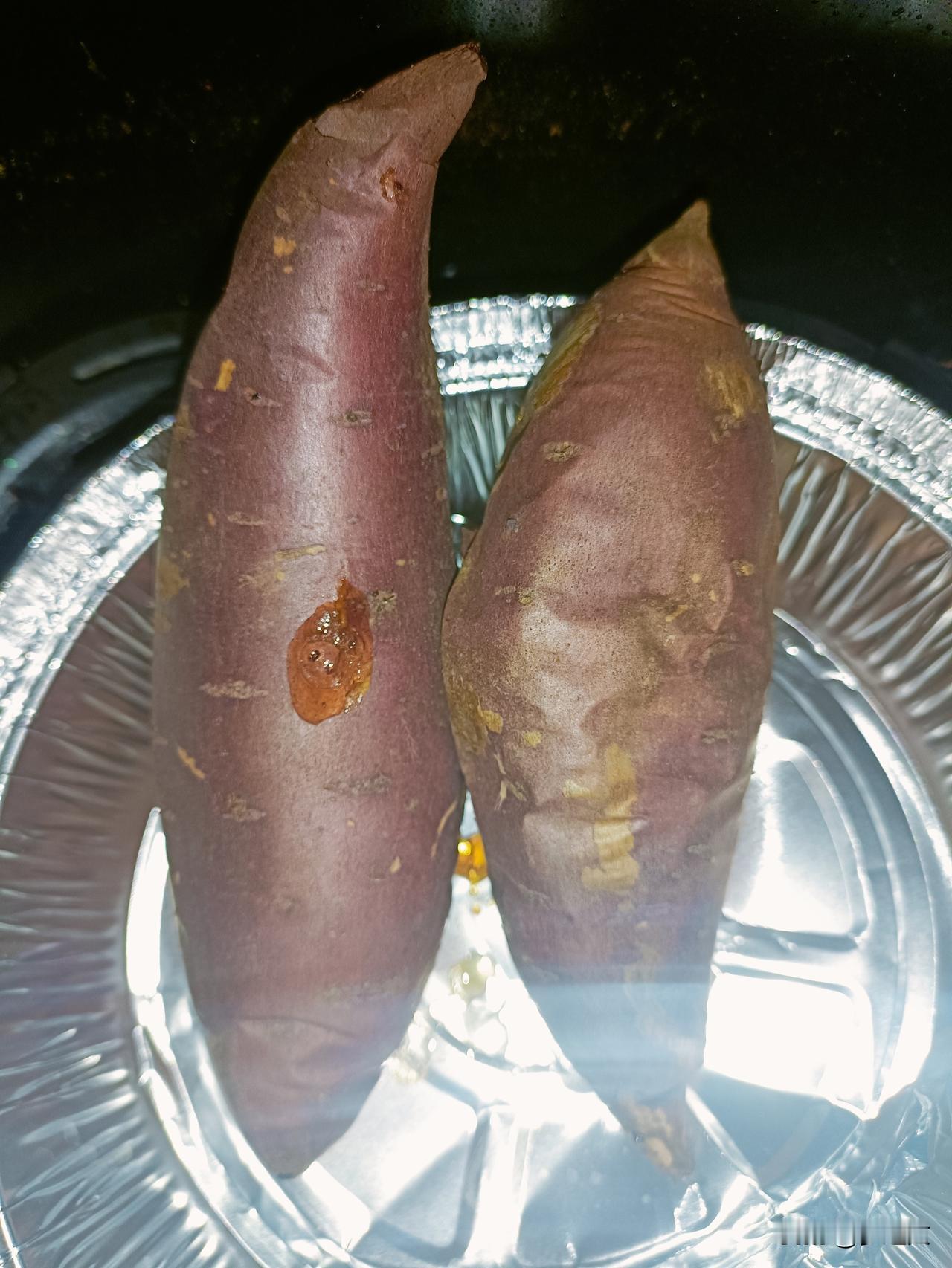 山东25号烟薯味道那真是香啊，大人小孩都爱吃，喜欢吃的可以尝一尝哦！
山东烟薯2